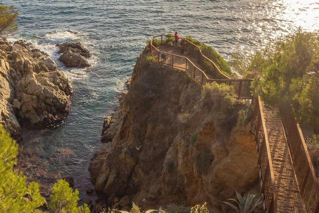 Somriu Apartament Fenals Platja Lloret de Mar Exterior foto
